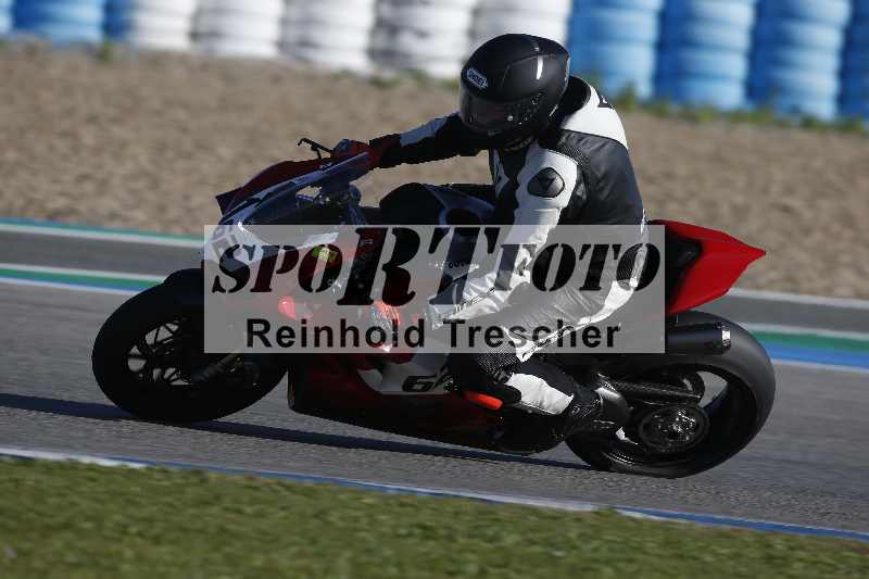 /Archiv-2024/02 29.01.-02.02.2024 Moto Center Thun Jerez/Gruppe gruen-green/162